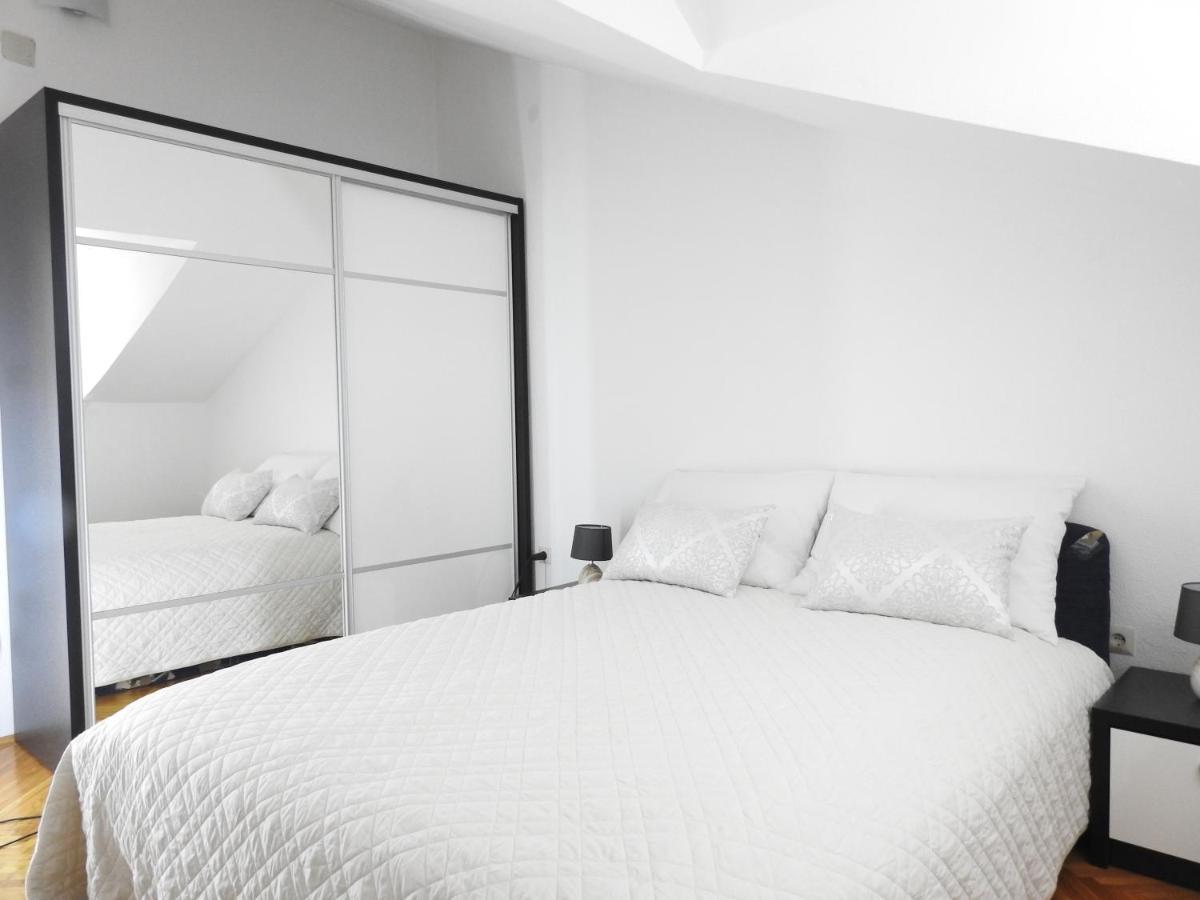 Marini Apartmani Trogir Buitenkant foto