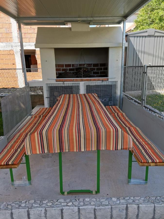 Marini Apartmani Trogir Buitenkant foto